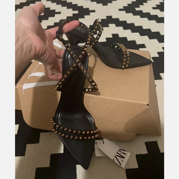 Zara limited edition pure leather studded heels - Picture 8 of 9